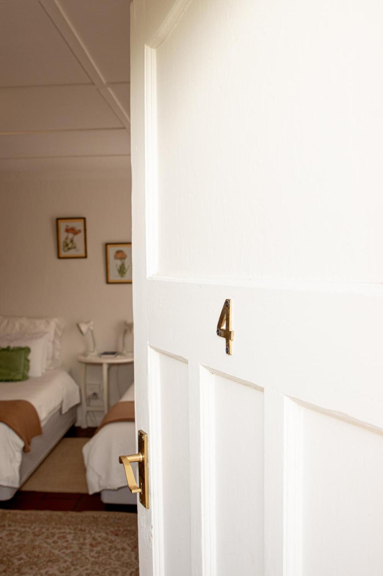 4 Rothman Street B&B Graaff-Reinet Kültér fotó