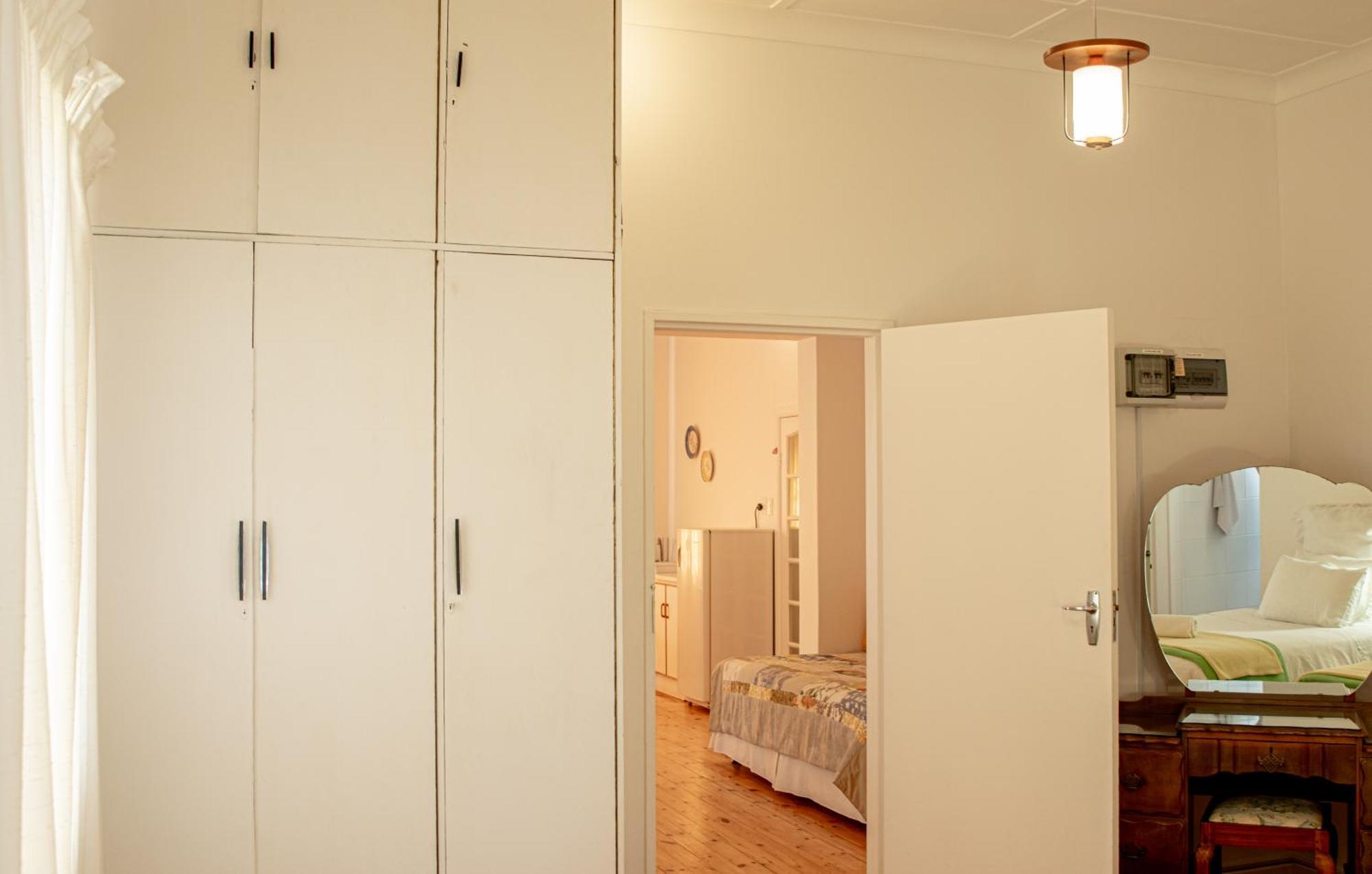 4 Rothman Street B&B Graaff-Reinet Kültér fotó